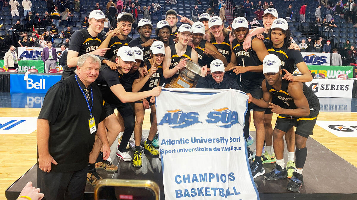 Four U SPORTS powers set for NCAA test at Baha Mar Summer League 67 The Dalhousie Tigers celebrate after capturing the 2024 AUS Men's Basketball Championship. The Tigers will face Valparaiso at the Baha Mar Hoops Summer League before remaining in Nassau for the Summer of Thunder Exhibition Series.