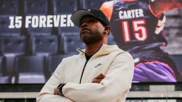 15 forever toronto raptors to retire vince carter jersey