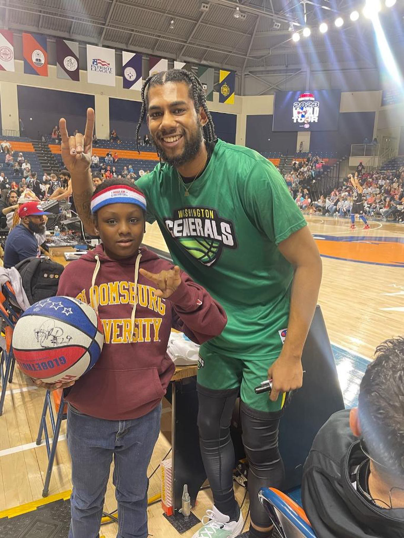Darius Robinson-Wallace at the 2023 Globetrotters/Generals World tour