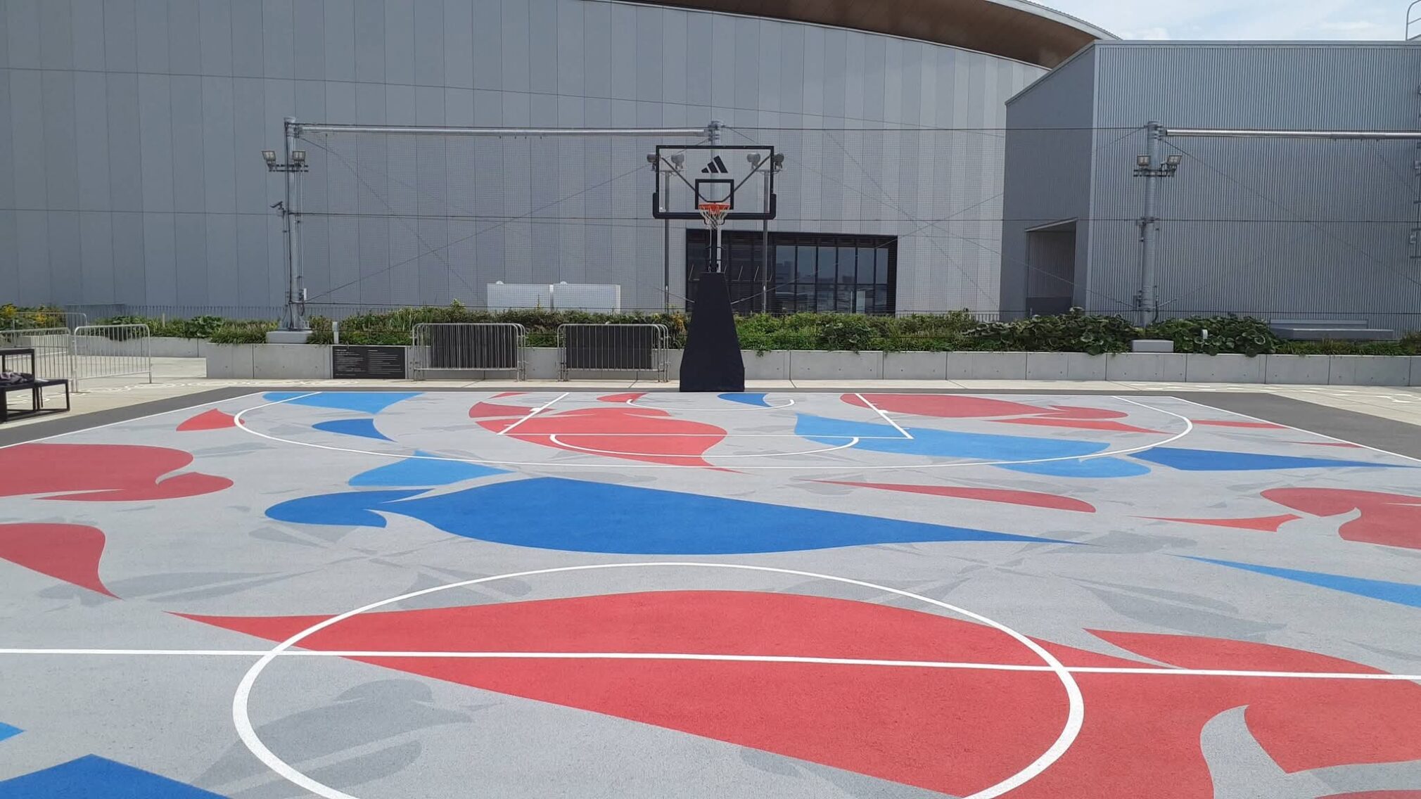 Making your mark on the floor...