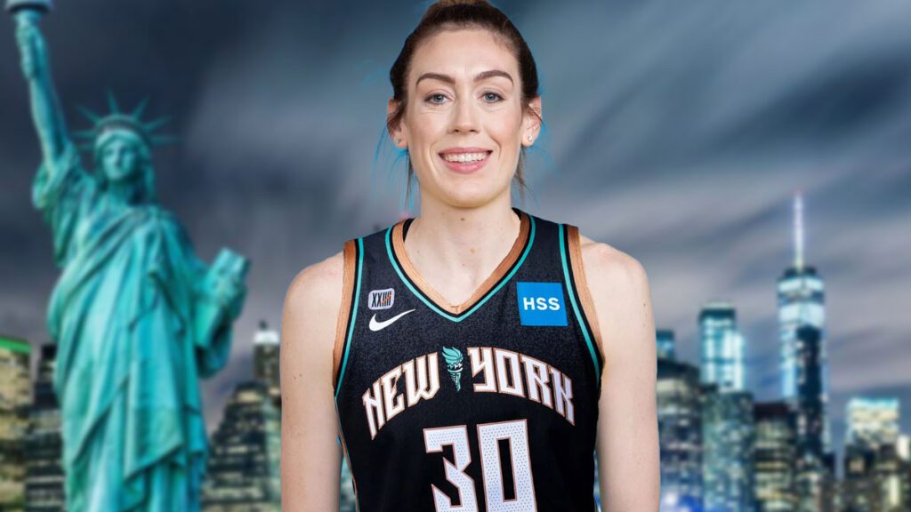 Courtney Vandersloot joins stacked New York Liberty roster - Just Women's  Sports