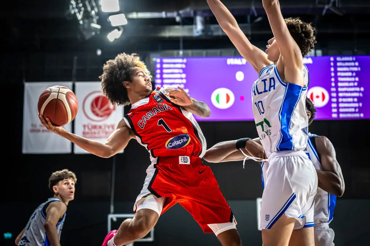 Kenyon St-Louis passes the ball during Canada’s FIBA U17 World Cup 2026 matchup against Italy.