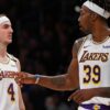 Lakers reunite with old friends say goodbye to a goat