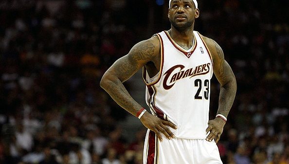 LeBron James returns to number #23 for second stint with Cavaliers