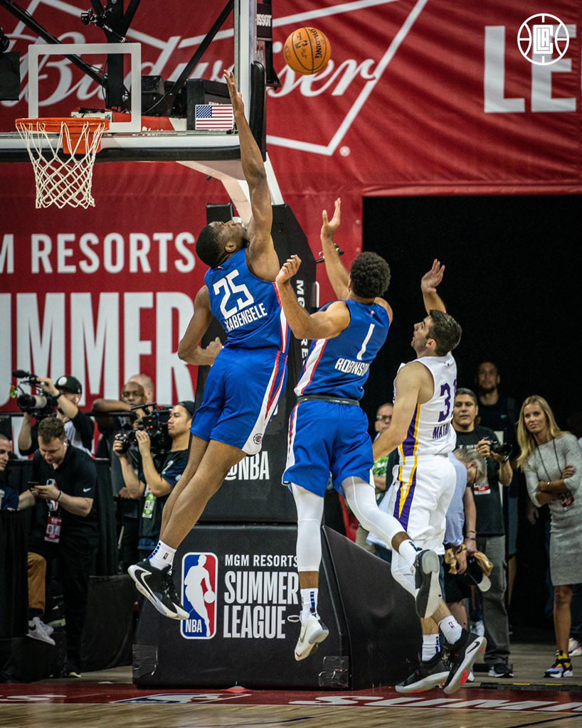 Clippers' Mfiondu Kabengele doubledouble NBA Summer League debut