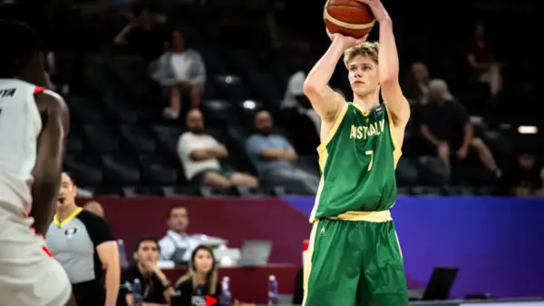 luke paul shoots the ball during canada vs australia fiba u17 world cup 2026