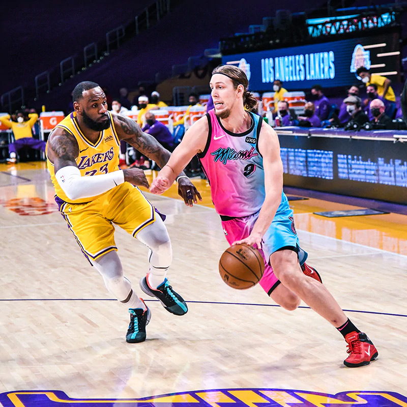 Miami Heat Kelly Olynyk Blows By Lakers Lebron James
