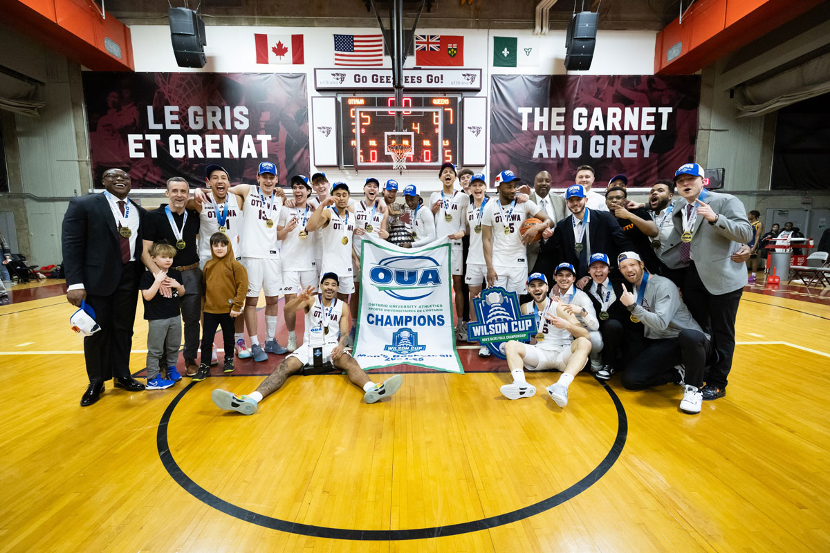 Ottawa gee gees 2024 25 oua mens basketball champions