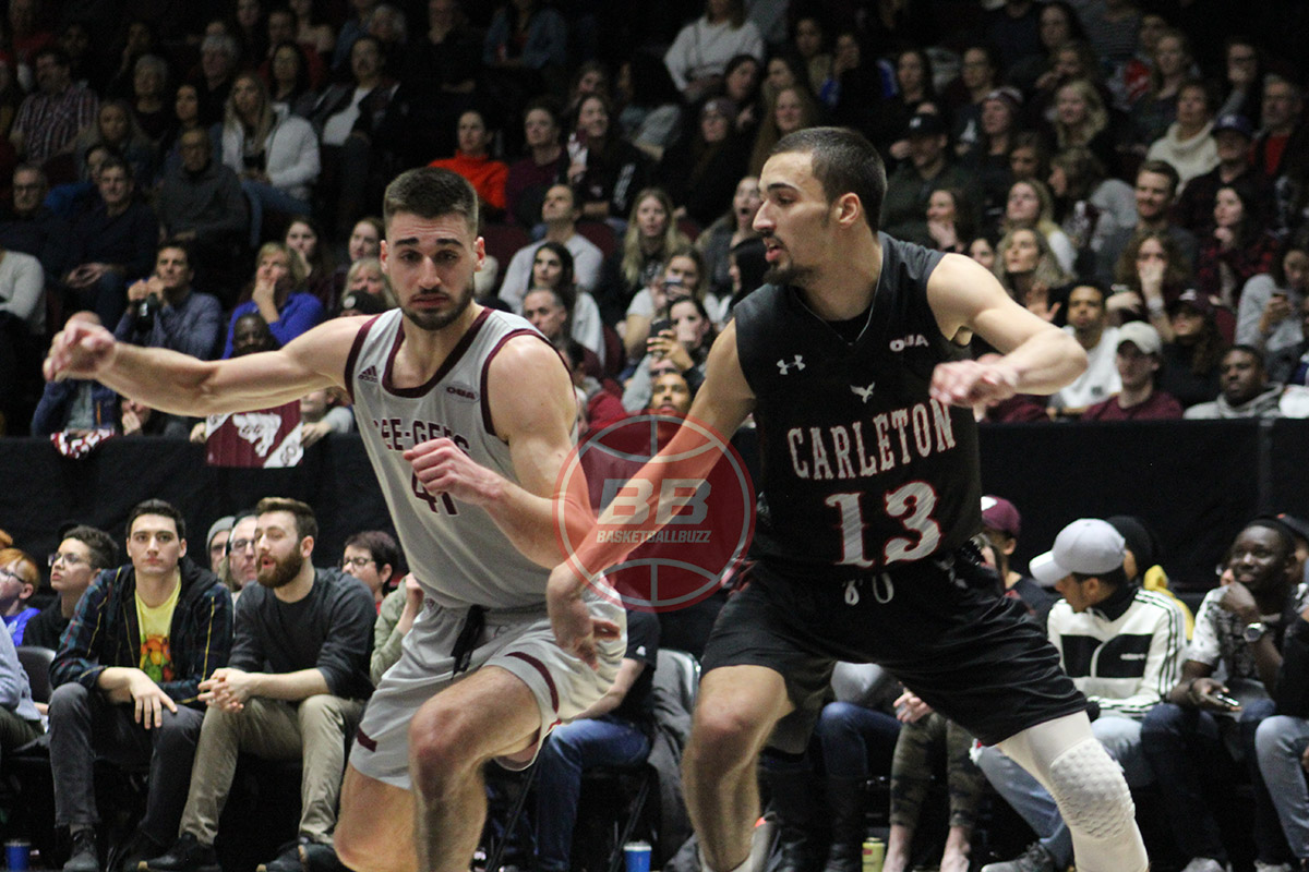 ottawa gee gees guillaume pepin fights for rebound over carleton ravens isiah osborne 2020 capital hoops classic in ottawa