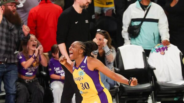 Sparks shock Liberty in WNBA 30th anniversary game