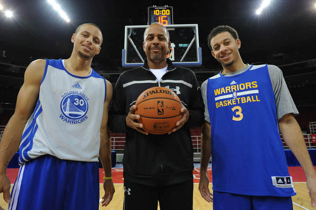 Stephen Curry, Dell Curry & Seth Curry Feature - The Curry House -  BasketballBuzz