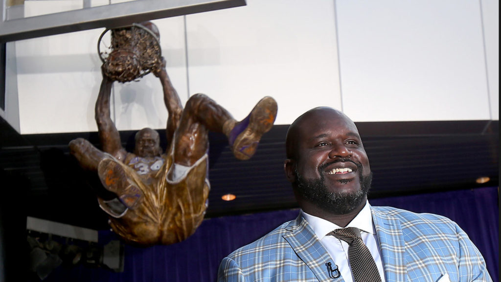 ‘The Big Statue’ Immortalises Biggest Laker Legend Shaq