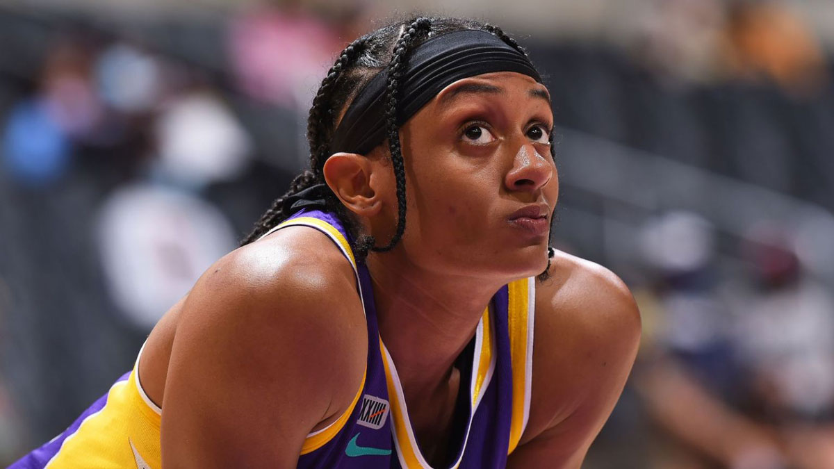 The la sparks are flying since return to staples