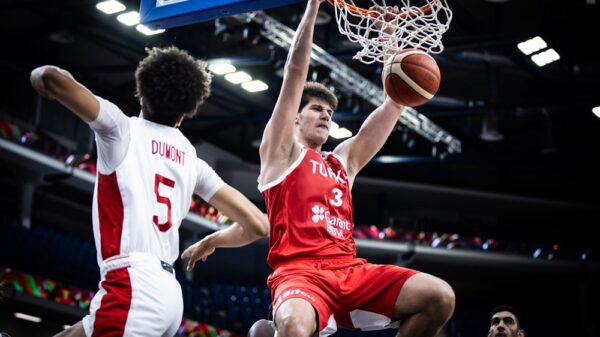 Talented Turkey basketball forward Berke Buyuktuncel's slam dunk helps smash Canada in the quarter-finals of 2023 FIBA U19 World Cup.