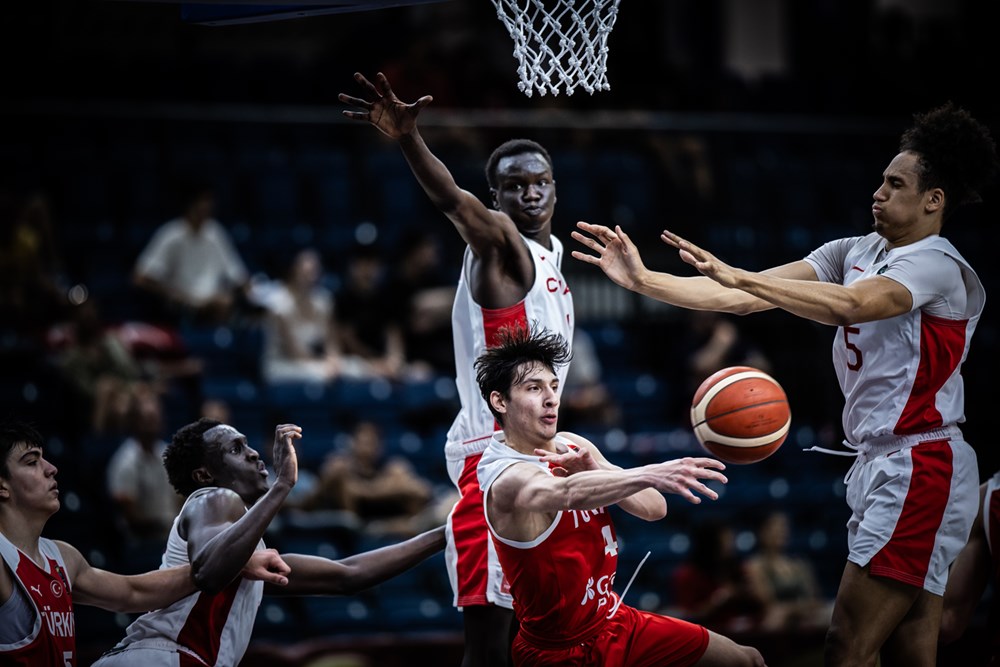 Turkey point guard arda sivas dish out an assist in the lopsided 97 73 win over canada during the quarter finals of the 2023 fiba u19 world cup