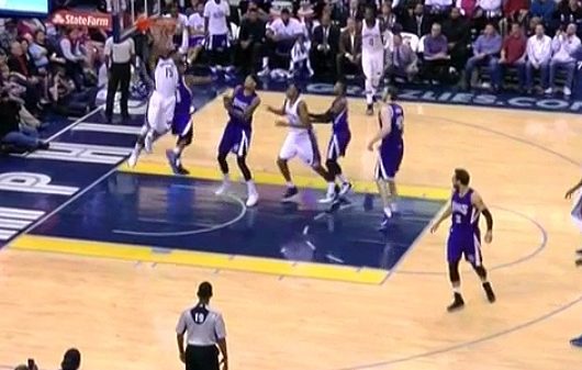 Vince Carter catches Rondo napping throws down reverse Alley-oop